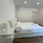 Luxury 3 Al Duomo Di Apartamento