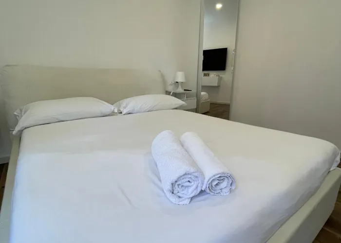 아파트 Luxury 3 Al Duomo Di 파르마